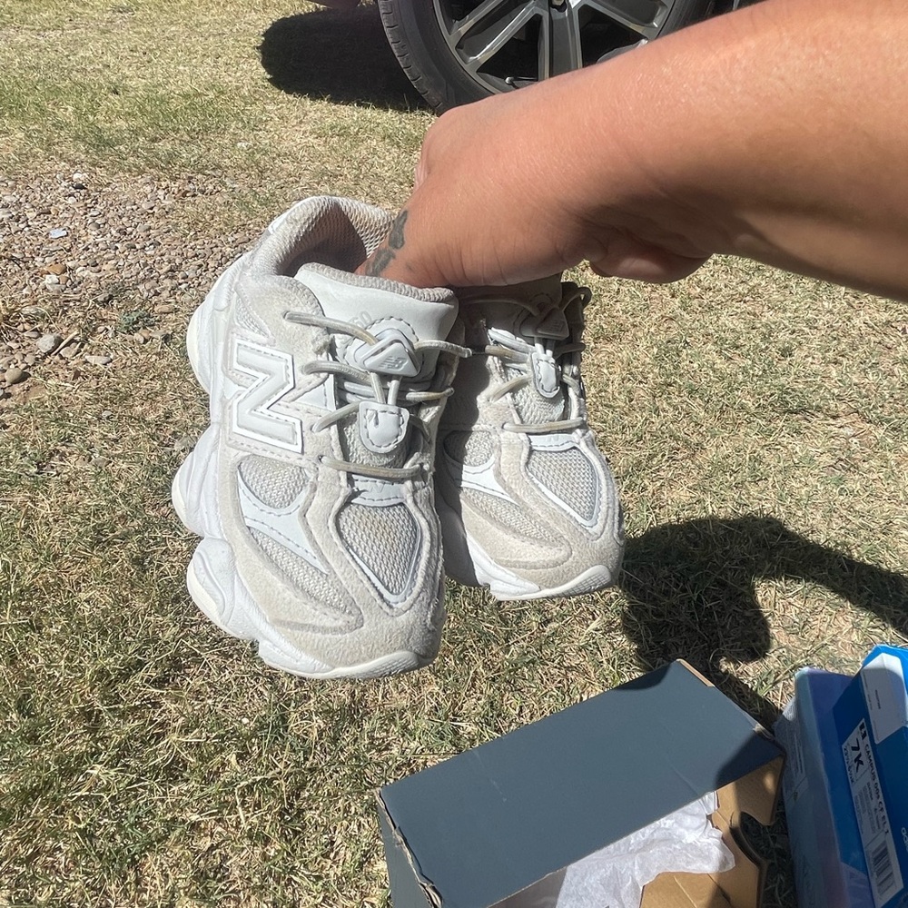 Kids White Athletic Sneakers with Lace Toggle